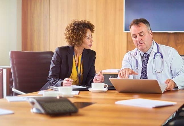 How Medical Expert Witnesses Bring Clarity to Complex Litigation